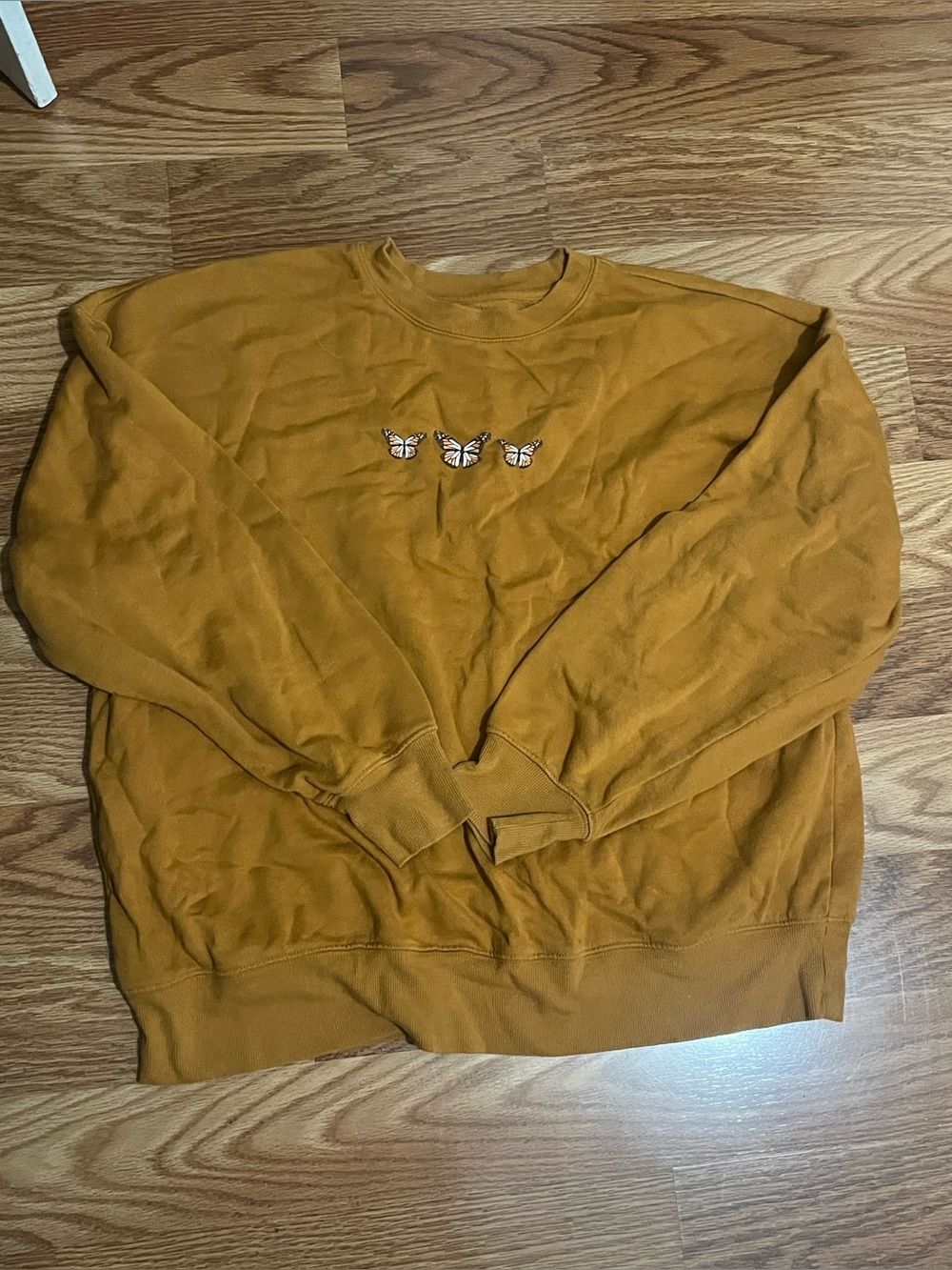Arizona Jean Company Mustard Crewneck Sweatshirt with Butterfly Embroidery